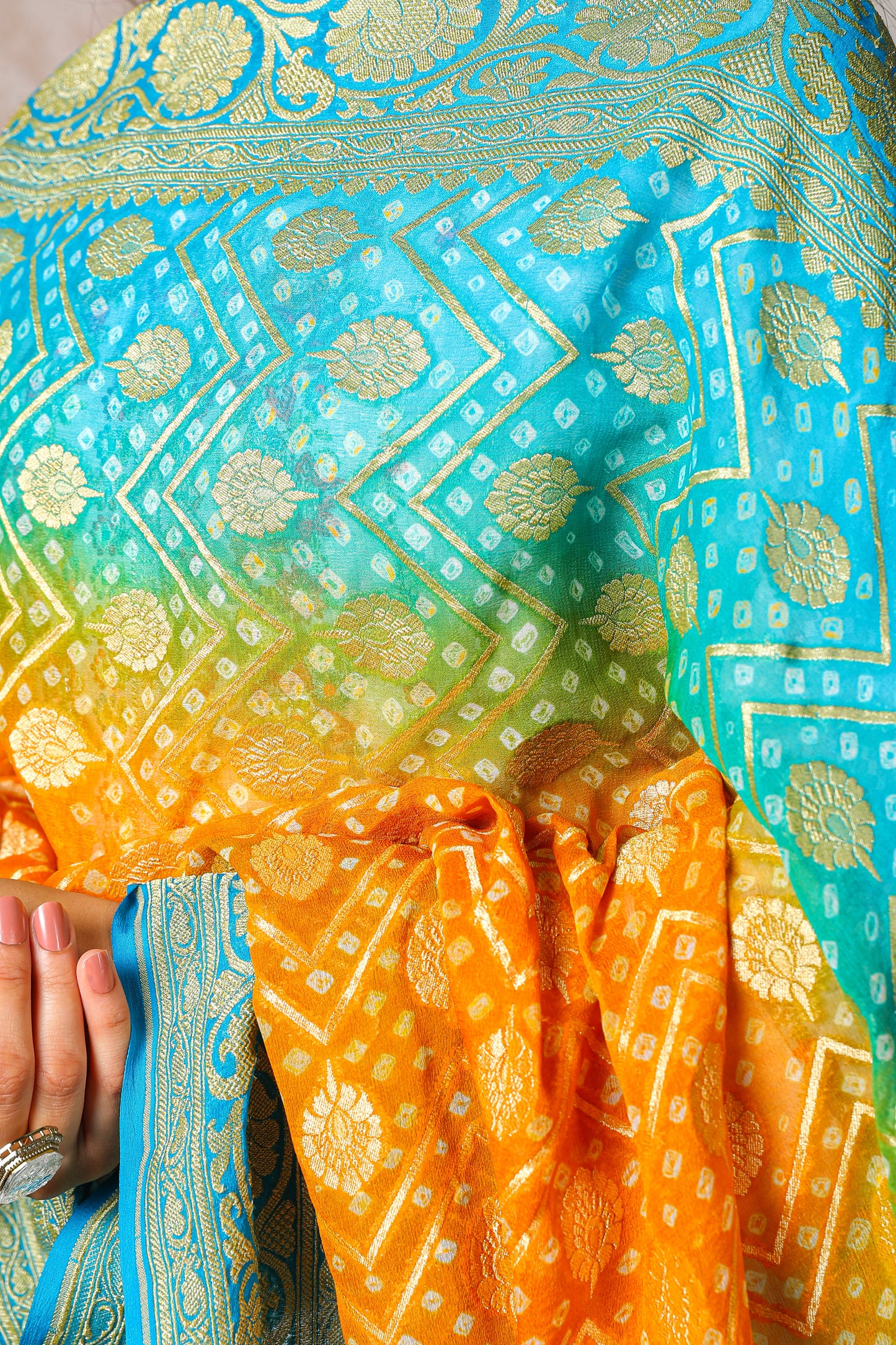 Bindu – Rai Bandhani Dupatta with Round Booti