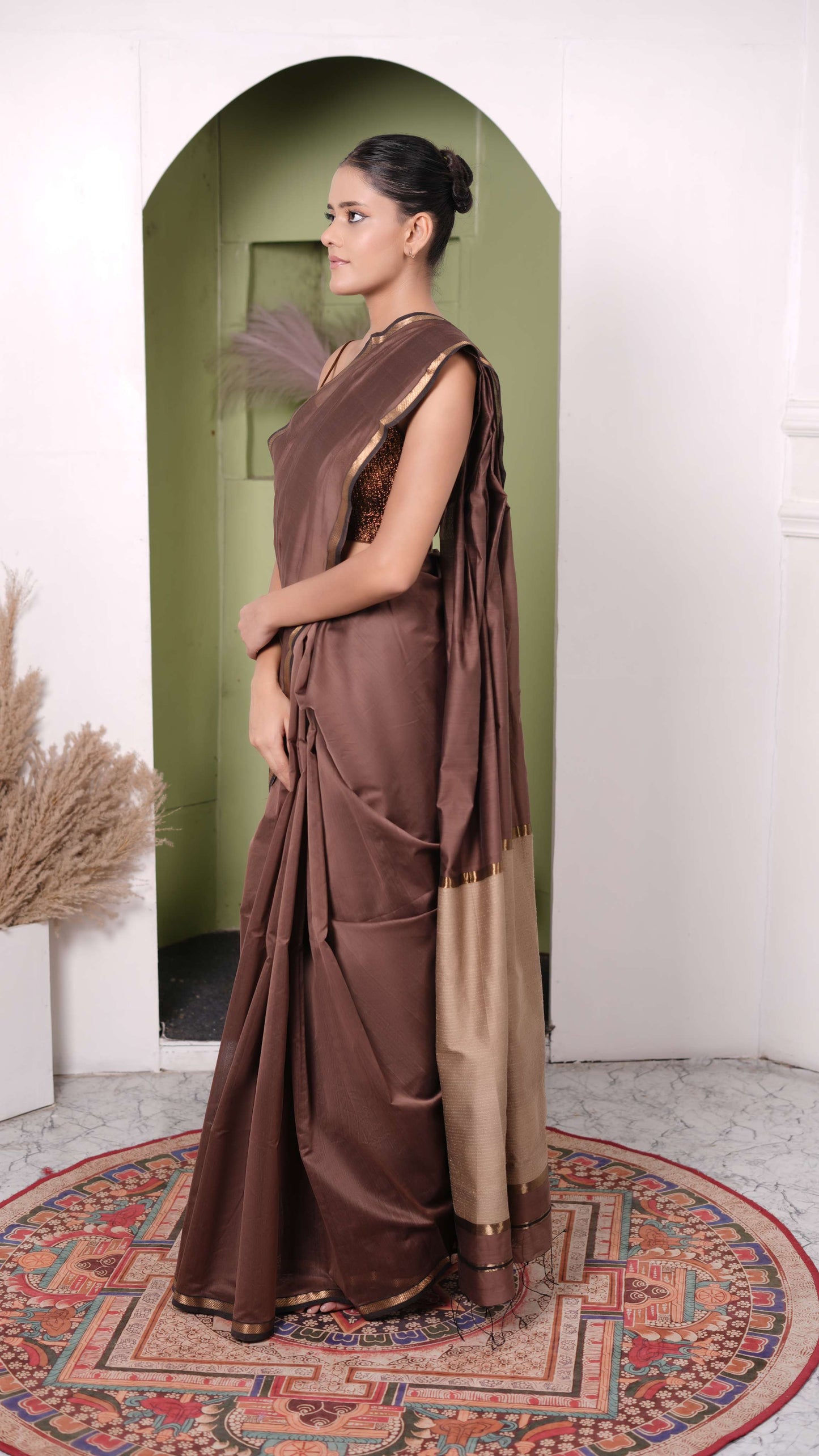Maheshwar Saree