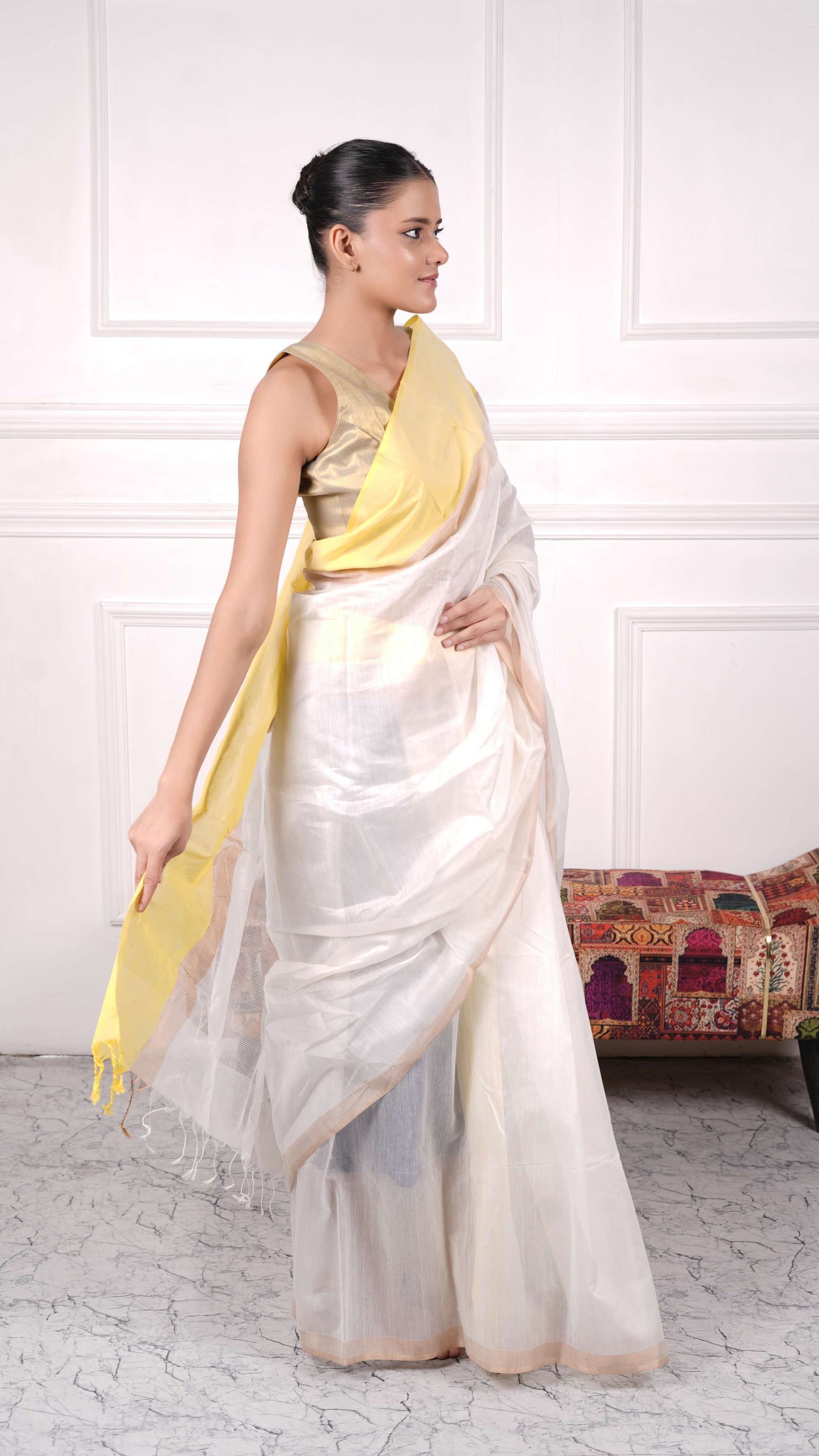 Maheshwar Saree