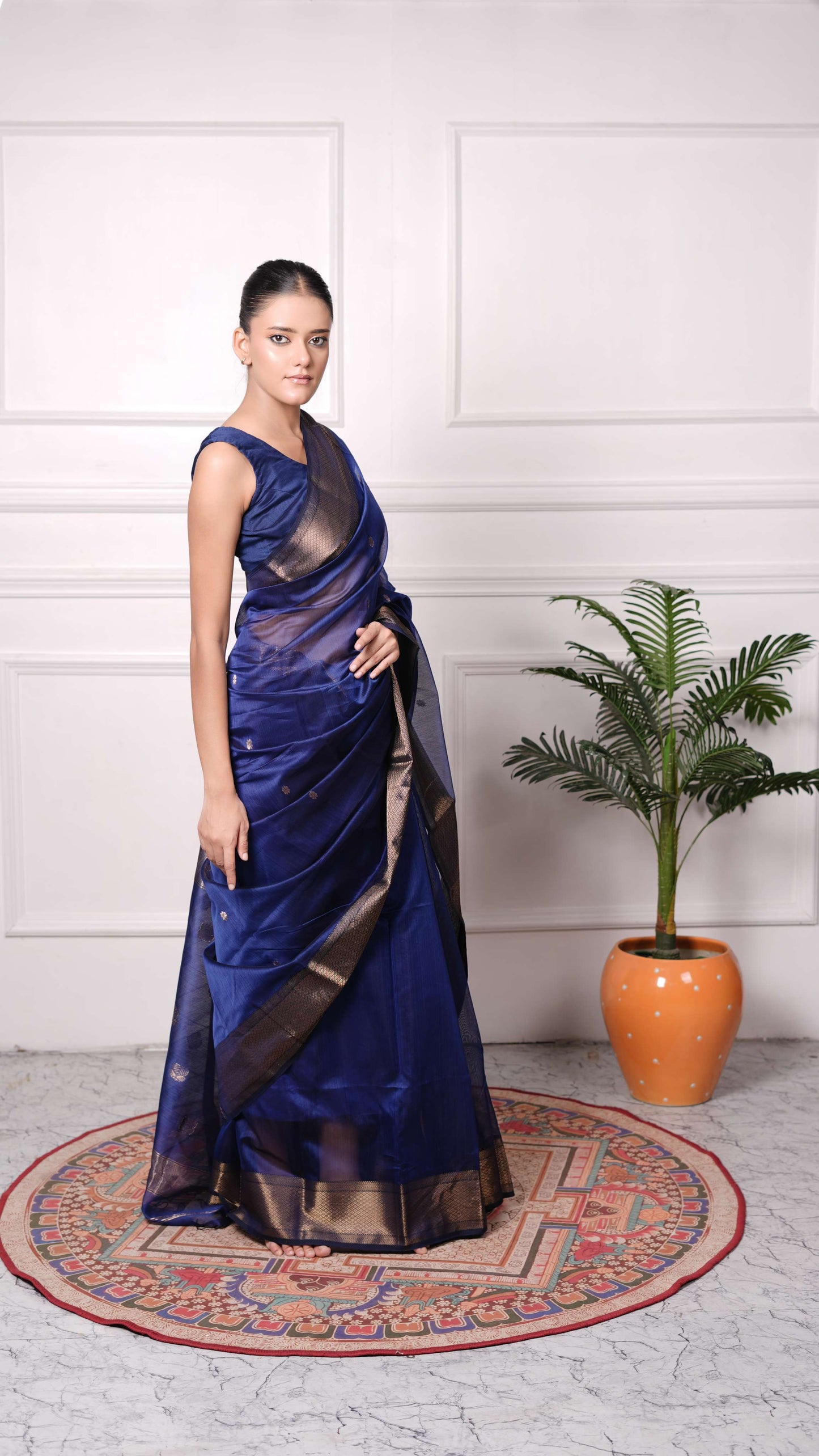 Maheshwar Saree