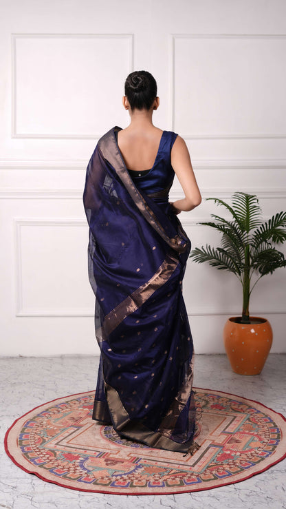 Maheshwar Saree