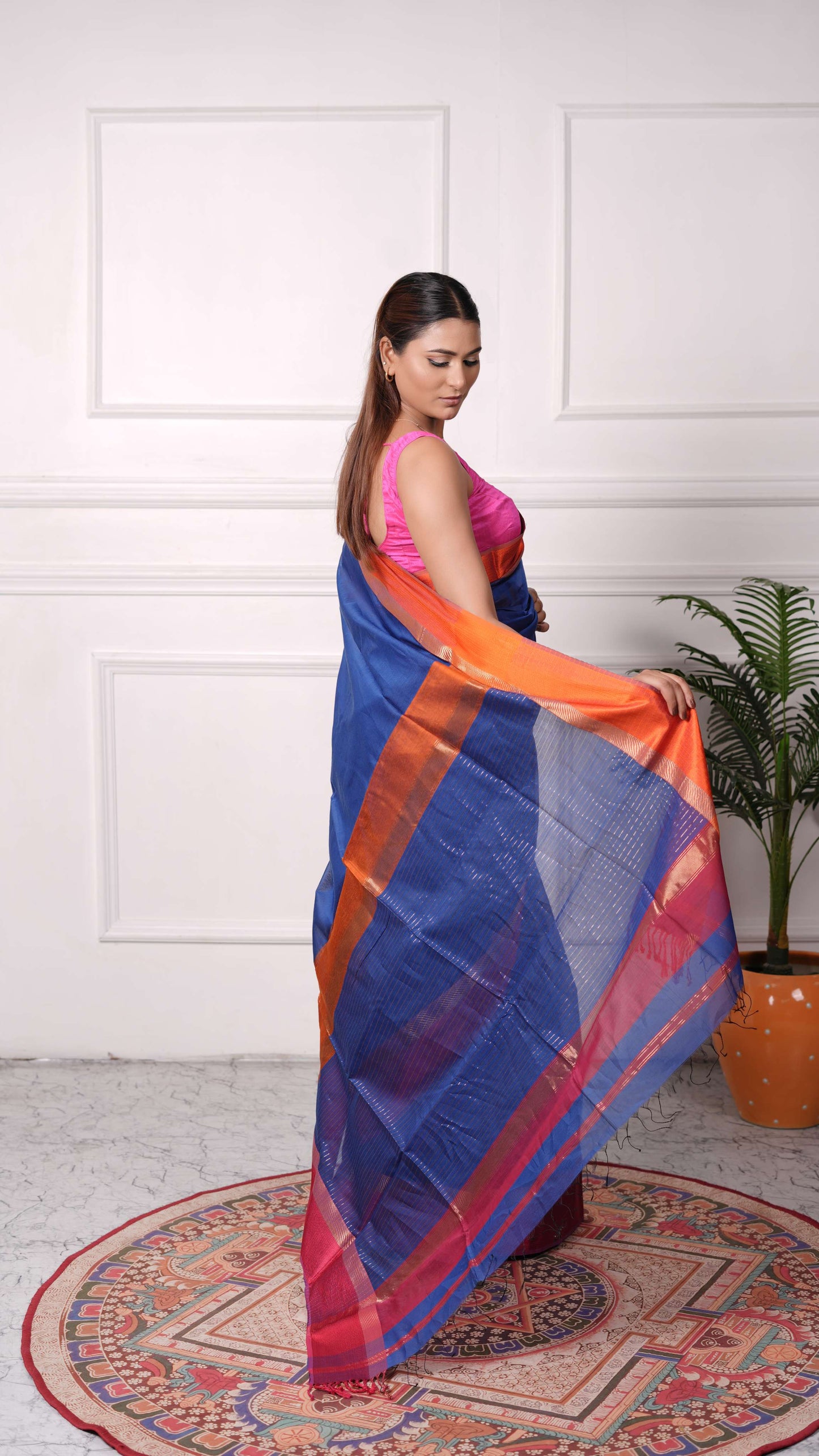 Maheshwar Saree