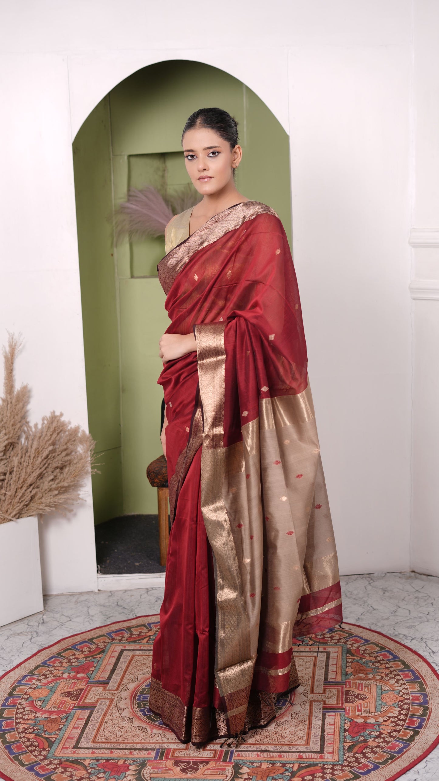 Maheshwar Saree