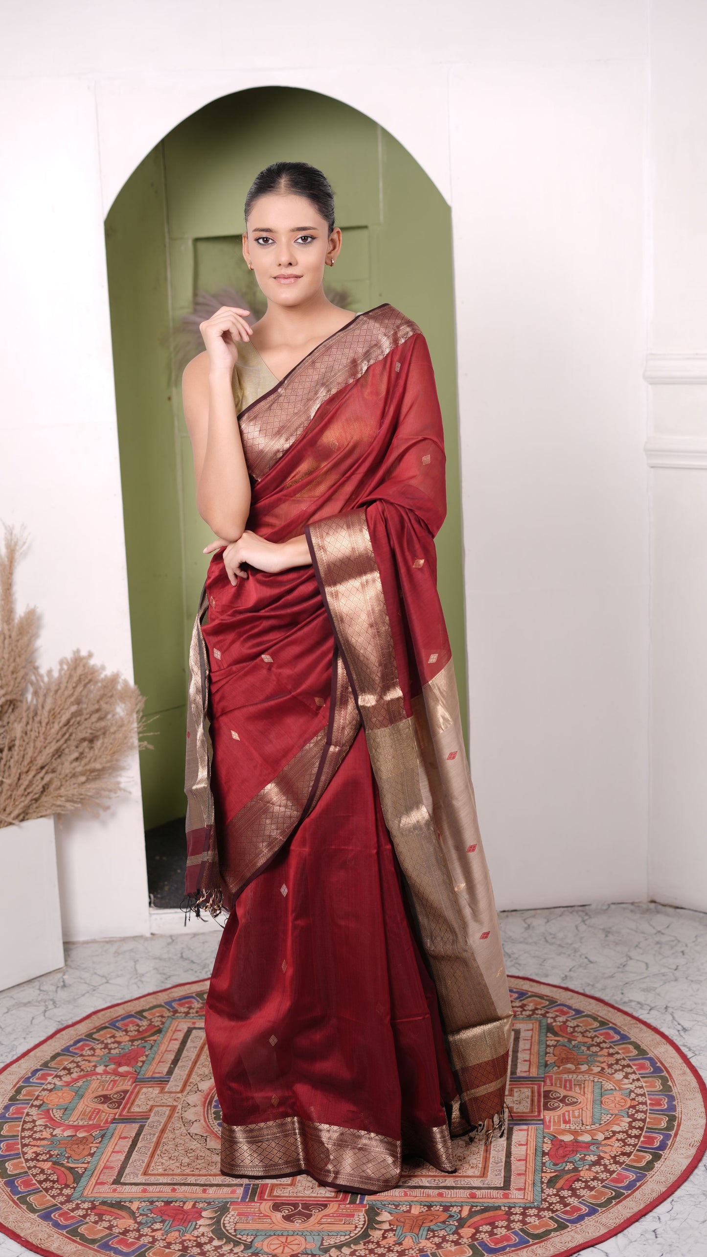 Maheshwar Saree