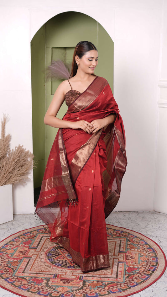 Maheshwar Saree