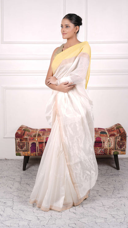 Maheshwar Saree