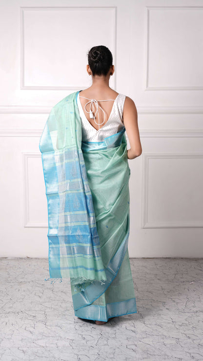 Maheshwar Saree