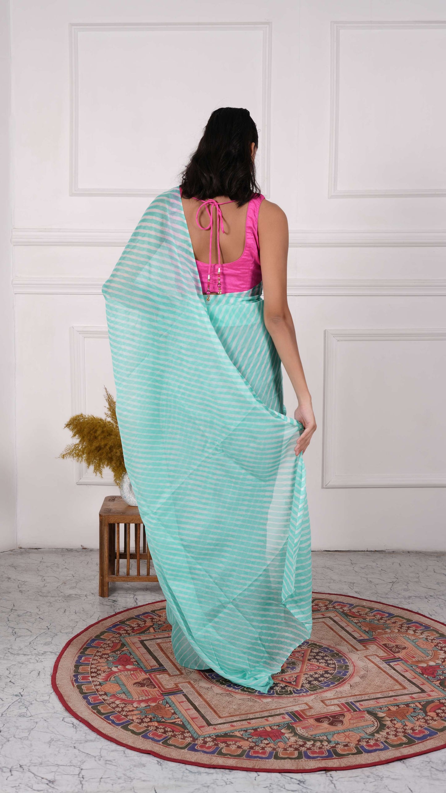 Pure Viscose Chiffon Saree with Ombre Dyeing, Color-Peach w/Pink